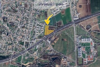 Prodej stavebního pozemku s obrovskou zahradou v Horních Poč - 5