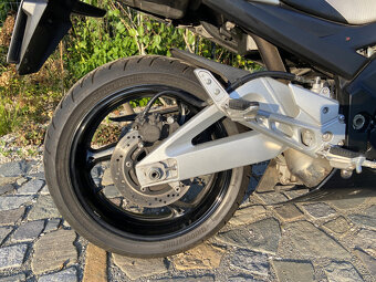 Suzuki GSR600, 30.000Km, garážovaná - 5