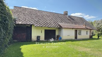 Prodej rodinného domu, zemské usedlosti a pozemku, 170 m2/ 2 - 5