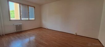 Prodej bytu 2+1 53m², ulice Chomutovská 1242 - Kadaň - 5