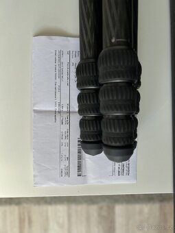 Karbonový stativ Benro Tortoise 34CLV - 5