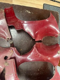 Predám podsedlové plechy JAWA 250/559 592 panelka, pár - 5