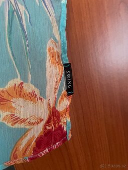 Lehonké šaty Swing - 5