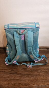 Školní aktovka pro prvňáčka - 5