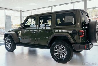 Jeep Wrangler - 5