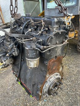 Hledám Motor Perkins - 5