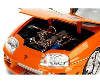 Toyota Supra Fast and Furious Bryan 1/18 - 5