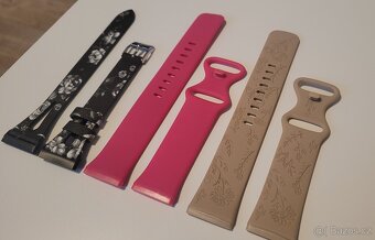 Hodinky FITBIT Versa 4 - 5