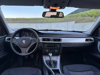 BMW E91 318i NÍZKÝ NÁJEZD, PANORAMA, TAŽNÉ - 5