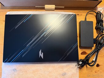 Acer Nitro V 15 Black 15,6FHD144Hz i5 16GB 1TB RTX 2050 W11H - 5