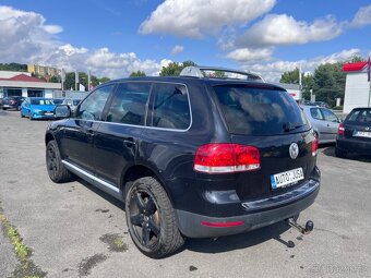 Volkswagen Touareg - 5