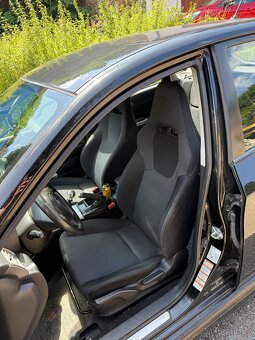 Subaru impreza 2.0D - 5