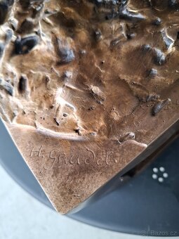 Velká bronzová socha, značená - 5