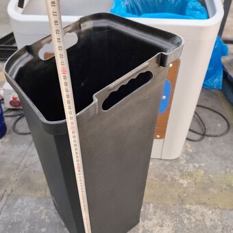 Průmyslové odpadní koše SMART na tříděný odpad s vnitřními z - 5