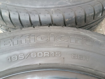 Transit Courier - disky 6x15 et37,5 + letní 195/60/15 - 5