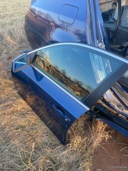 BMW E60 dveře sedan - 5