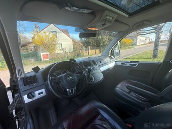 Volkswagen Multivan - 5
