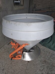 Prodag sypač za traktor, rozmetadlo CONE 500 WINTER - 5