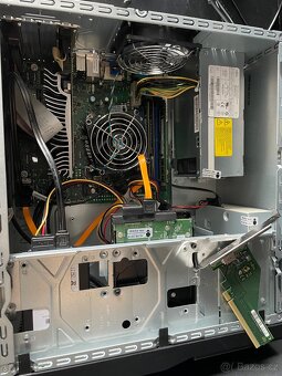 Fujitsu pc stolni plne funkcni - 5
