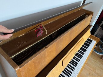 Pianino Petrof - 5
