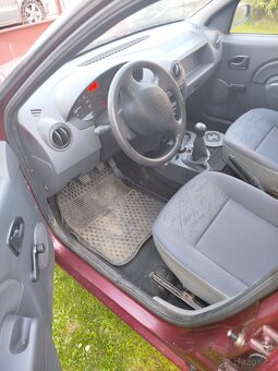 Dacia Logan 1.4 - 5