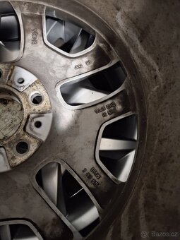 BMW X3 E83 R18 5X120 - 5