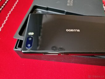 Mobilní telefon S1 novy - 5