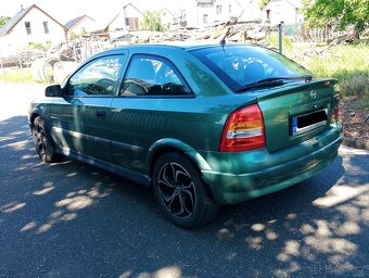 Opel Astra G coupe 1.6 55 kW r.v. 2000 - 5