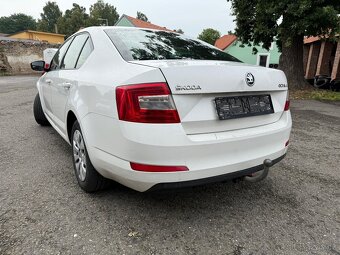 Škoda Octavia 3 1.6tdi díly - 5