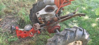 Podvozek malotraktoru bez motoru – vhodný na díly - 5