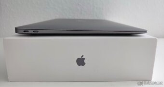 MacBook Air 2020 M1 13.3” space grey. ZÁNOVNÍ/ZÁRUKA - 5