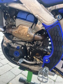 YAMAHA YZ 450 F - 5