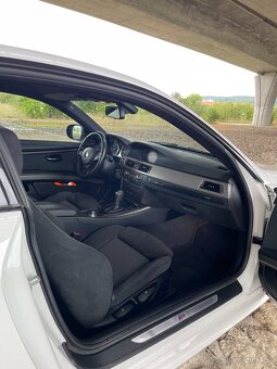 BMW 320d E92 coupe - 5