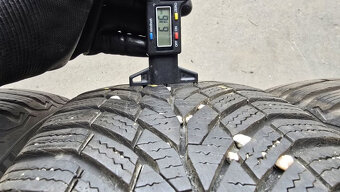 Zimní pneu 205/55/16 Continental - 5