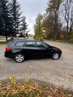 Prodám Opel Astra J 1,6 nafta100 kw - 5