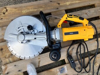 Pila na beton 3000W - 5