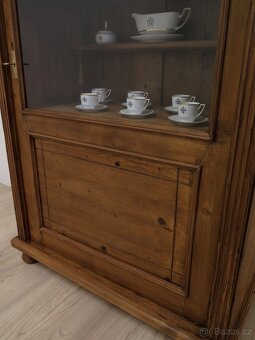Starožitná vitrína - originál - 5