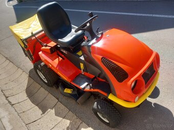 Prodám zahradní traktor Outils-wolf  Etesia 100 Hydro - 5