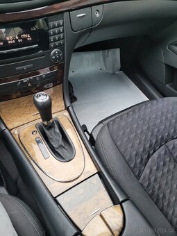 Mercedes-Benz W211 2.2 CDI (110 kW) - 5