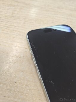 Apple iPhone 15 256GB Green - 5
