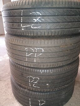 225/60 R17 - 5