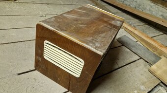 Elektronkové rádio Tesla Poém 1005A - 5