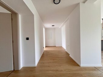 Prodej rodinného domu 143 m², pozemek 560 m² Orel - 5