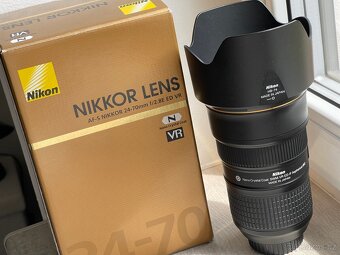 Profesionální sklo Nikon 24-70 mm f/2,8 E ED VR - 5