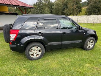 Suzuki grand vitara 2.0 benzin-4x4 - 5