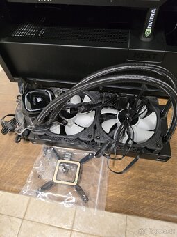 Vodní chlazení Corsair - iCUE H100i RGB PRO XT 240 - 5