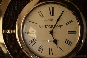 Originální hodiny ve tvaru kormidla - 5