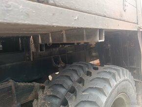 Praga V3S valník s HR 2500 - 5