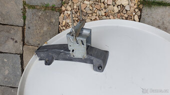 Satelitní anténa a přijímač - 5