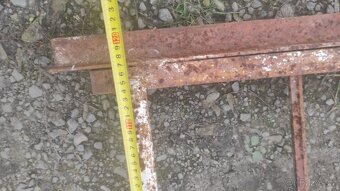 Staré železné okno, 25 ks- 120x90cm, fabrické okno - 5